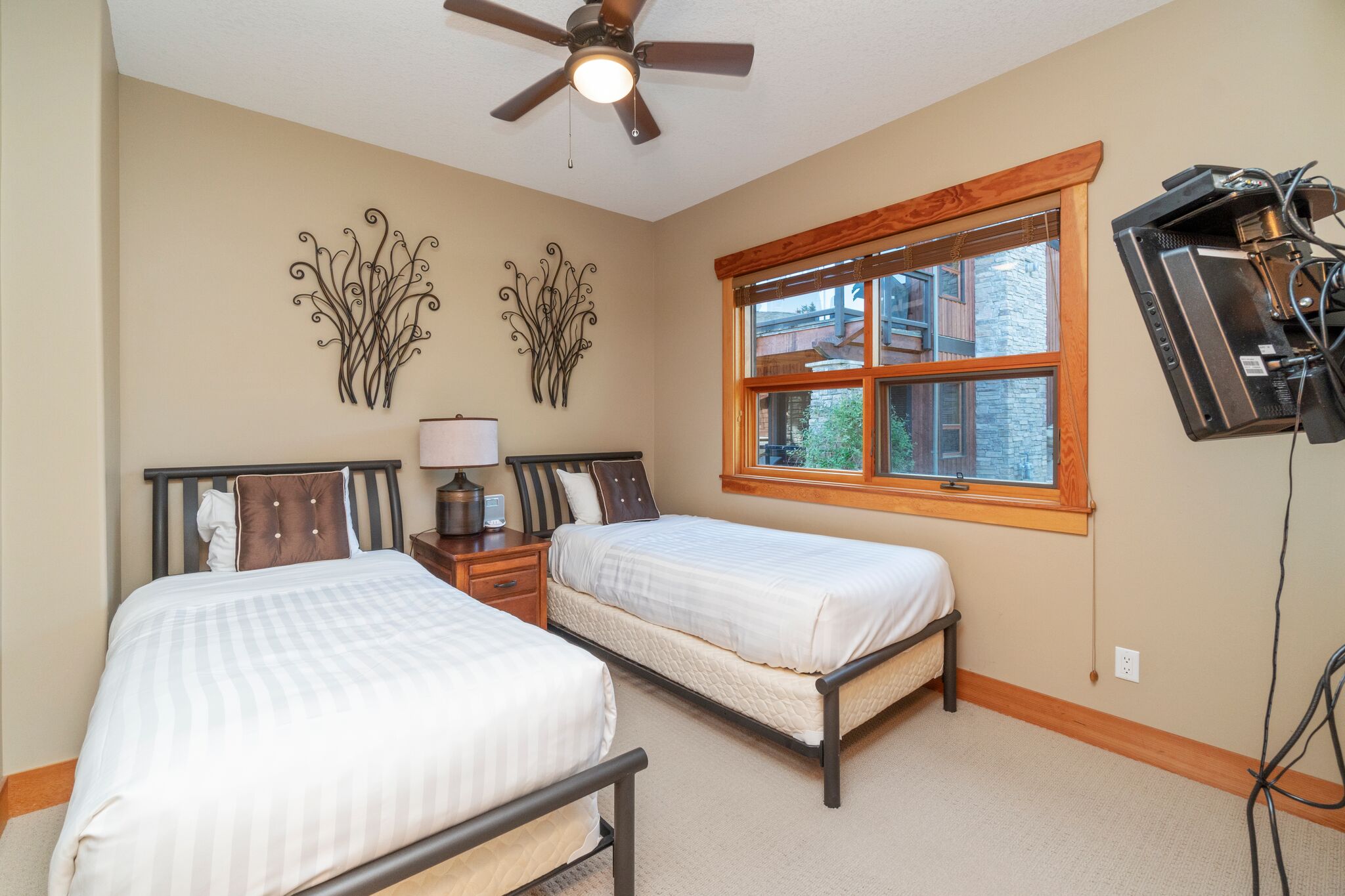 3rd Bedroom - Twin + Twin