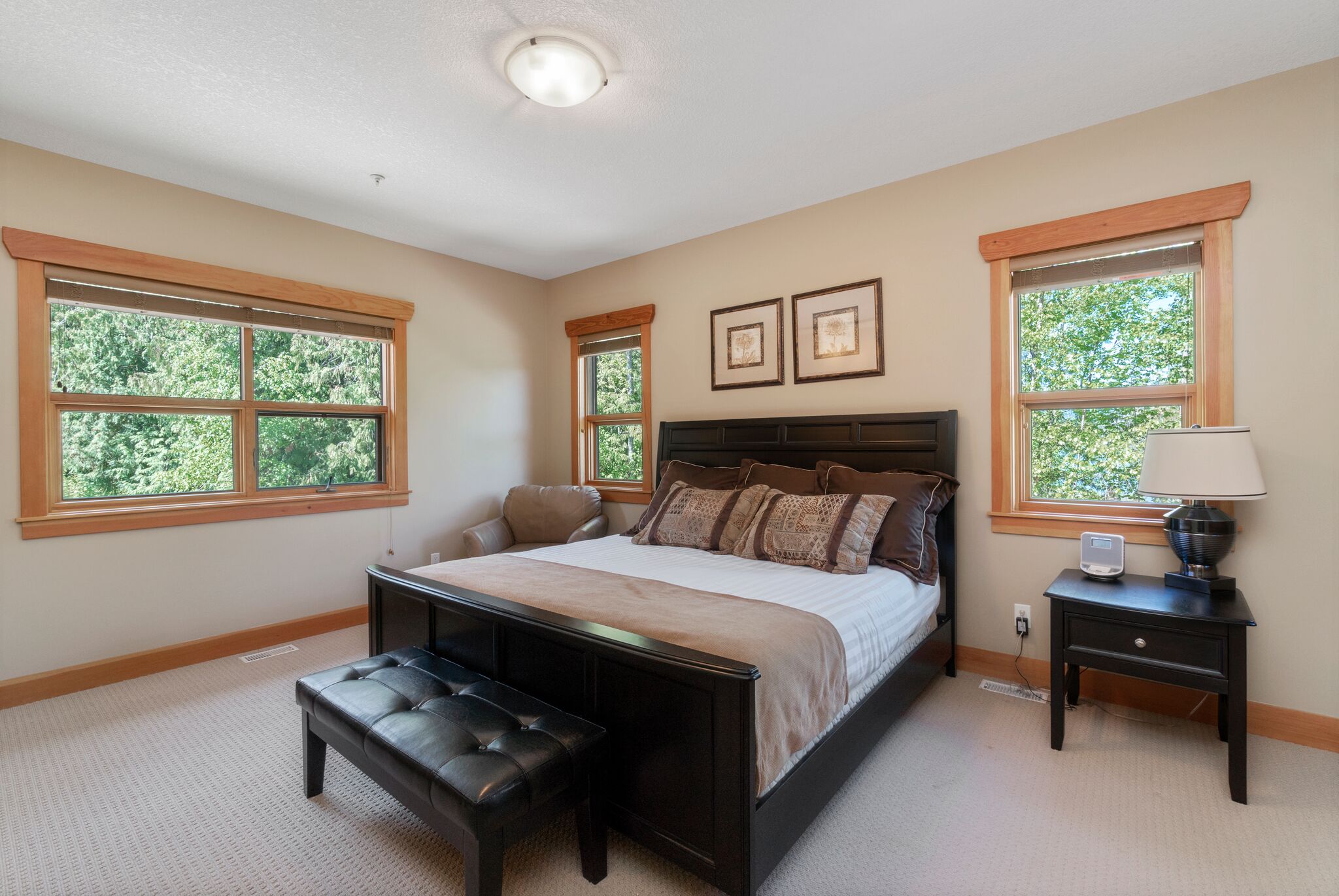 Bedroom 2 - King