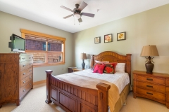 Bedroom 2 - Queen