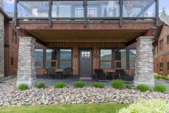 Exterior, Lakeside